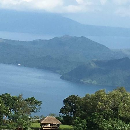 A Breath Taking View Of Taal Lake&Volcano Tagaytay City Buitenkant foto
